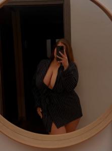 603187301: Chica busca chico en La Coruña