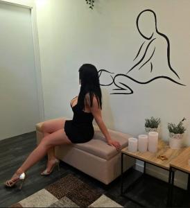 607161230: Chica busca chico en Barcelona