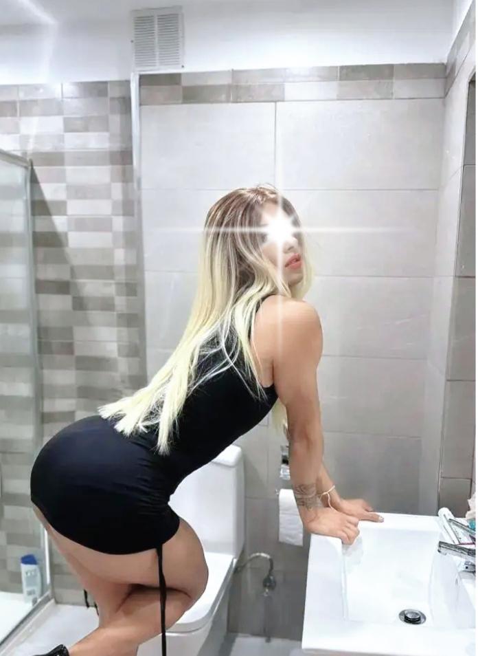 742066535: Chico busca chica en Cantabria