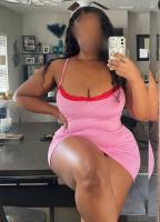 631811539: Chica busca chico en Barcelona