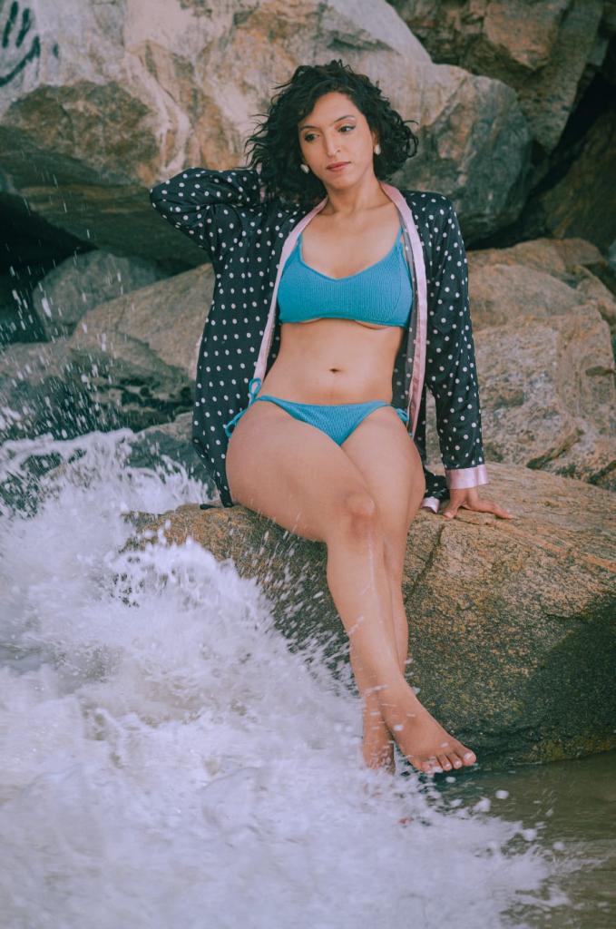 614927755: Chica busca chico en La Coruña