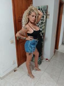 613958537: Chica busca chico en Las Palmas