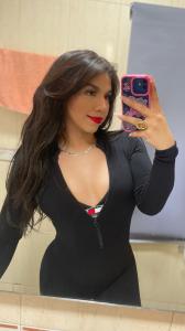 612521199: Travesti en León