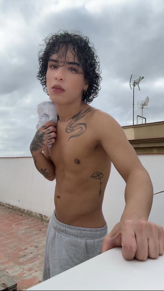 Chico busca chica en Barcelona: 