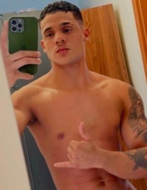 607152618: Chico busca chica en Pontevedra