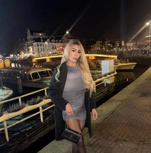 632944561: Travesti en La Coruña