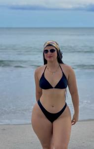 633568349: Chica busca chico en Barcelona