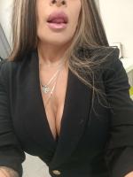 644370152: Chica busca chico en Madrid