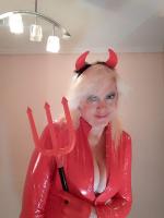 603713837: Chica busca chico en Madrid