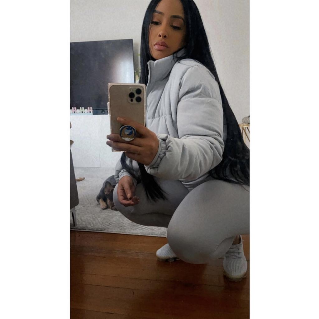 643550582: Chica busca chico en Murcia