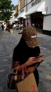 603131443: Chica busca chico en Barcelona