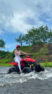 687493647: Chico busca chica en Mallorca