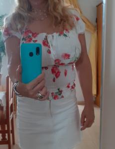 698741307: Chica busca chico en Murcia