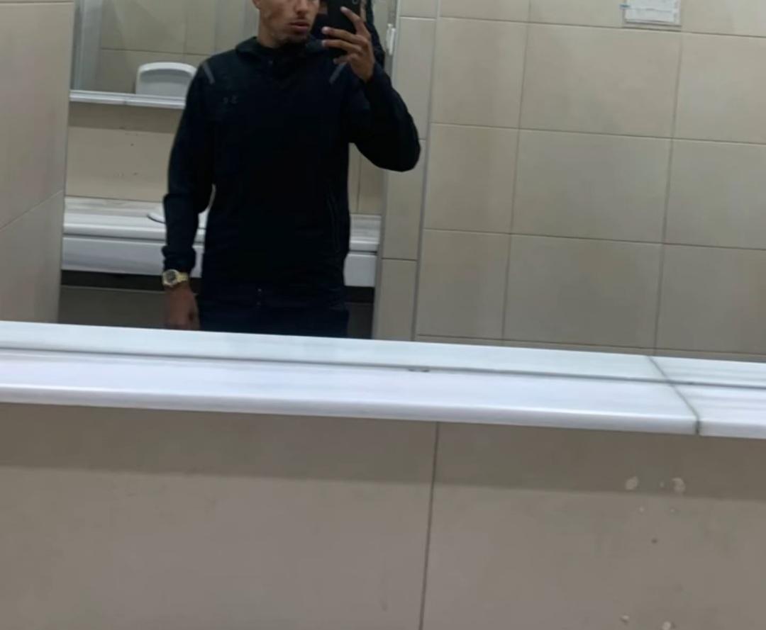 Chico busca chica en Cádiz: 