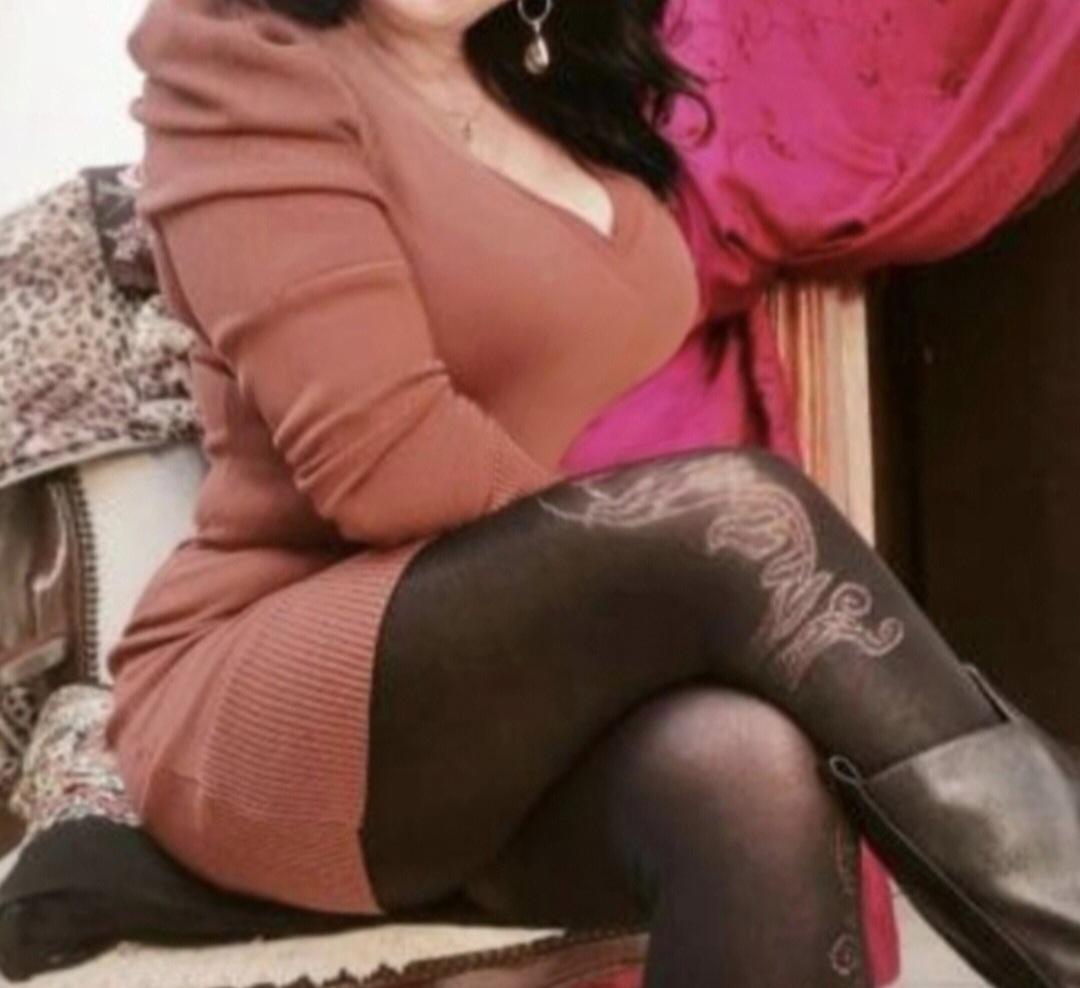 628134298: Chica busca chico en Segovia