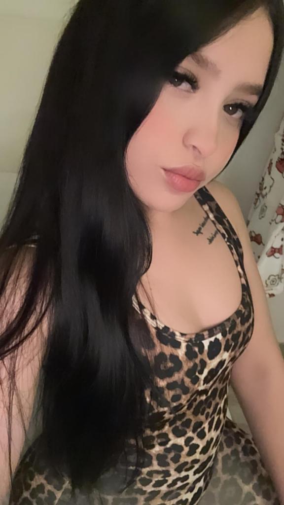 Chica busca chico en Ibiza: 