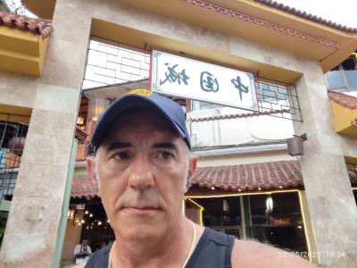 615454769: Chico busca chica en Navarra