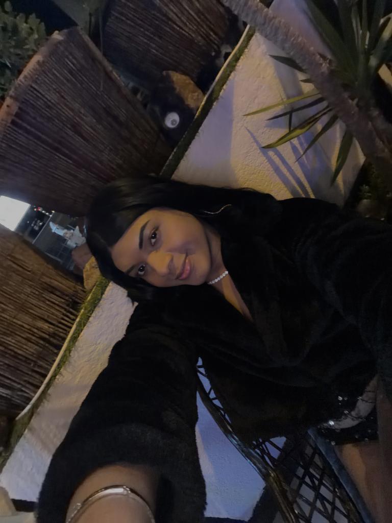 610188507: Transexual en Gerona