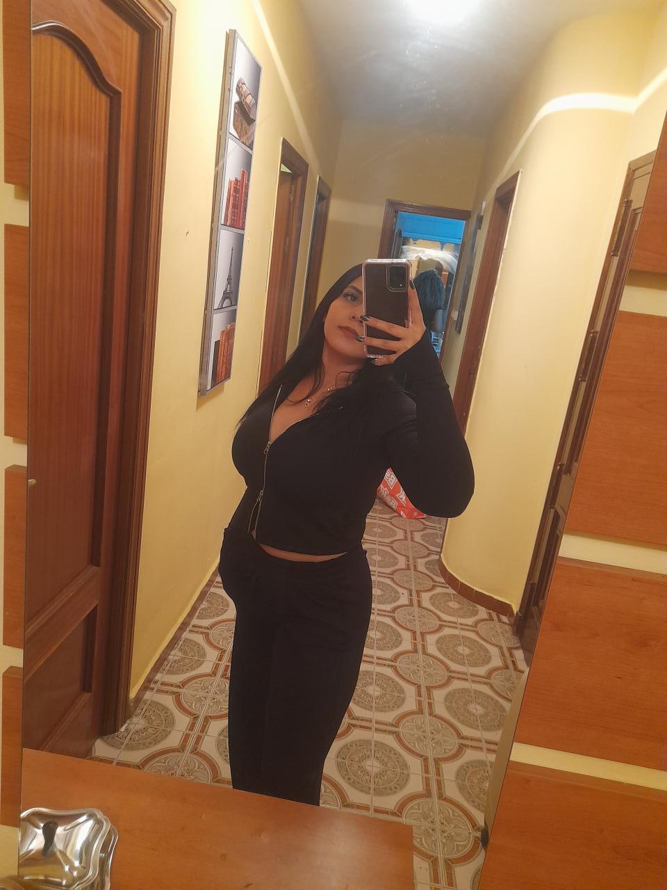 661469114: Chica busca chico en Granada