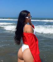 667098431: Chica busca chico en Cádiz