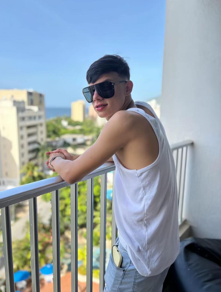 Chico busca chica en La Coruña: 