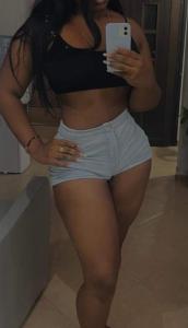 631089249: Chica busca chico en Lérida