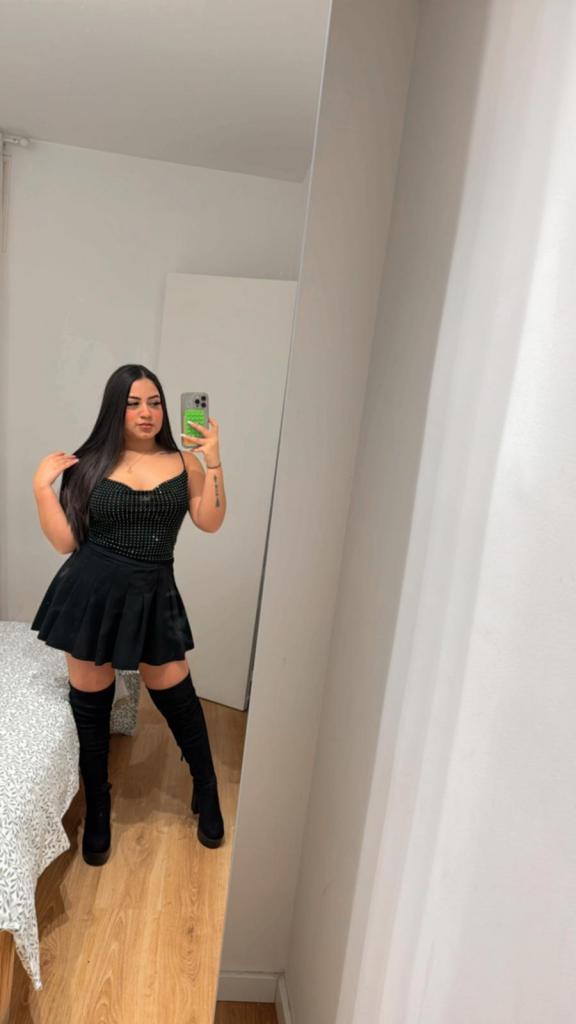 Chica busca chico en Tarragona: Chica busca chico