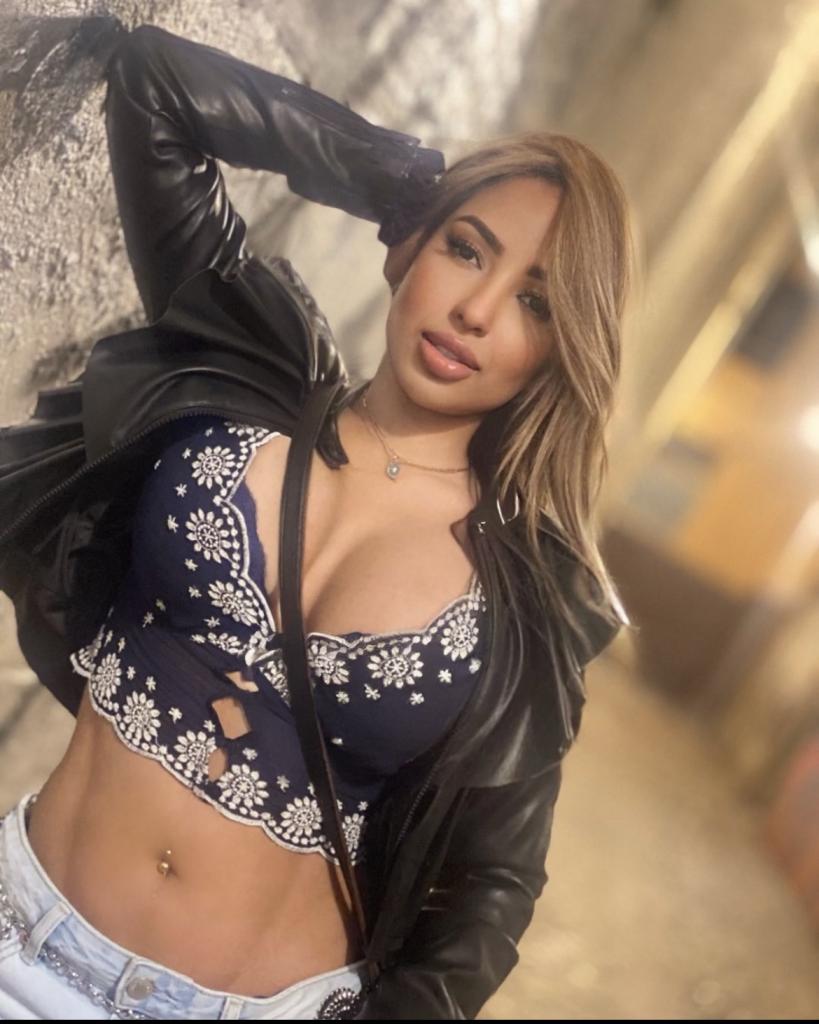 623160893: Chica busca chico en Valencia