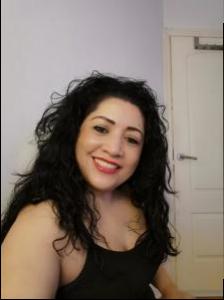 664774683: Chica busca chico en Madrid