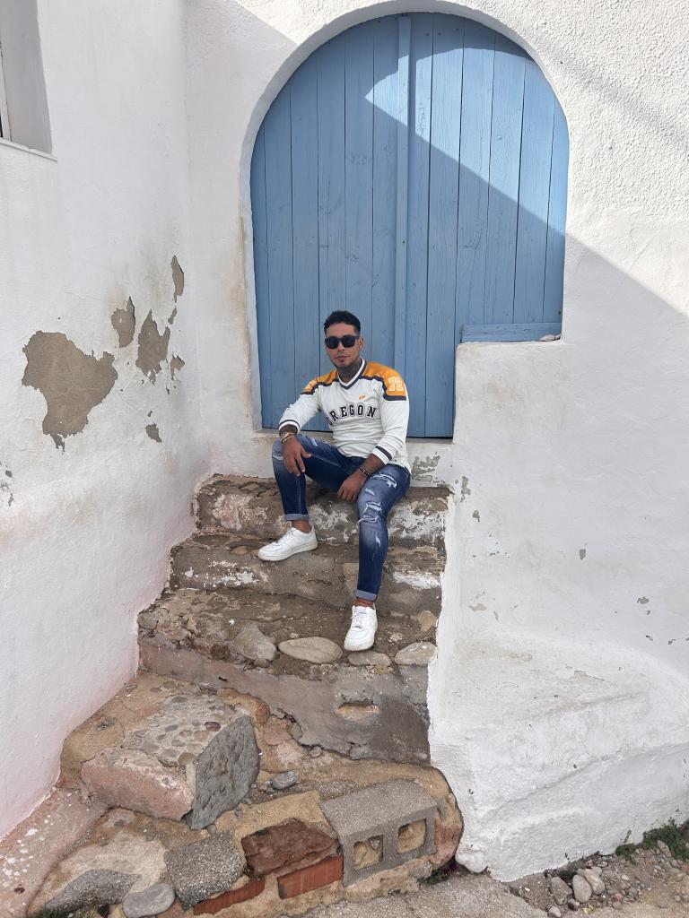 Chico busca chica en Alicante: 