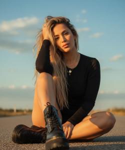 674020714: Chica busca chico en Tarragona