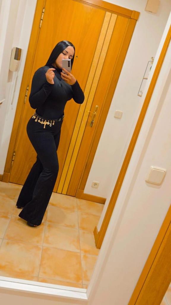 742056656: Chica busca chico en Mallorca