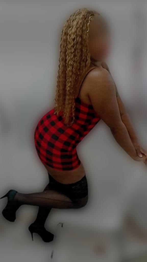 Chica busca chico en Asturias: 