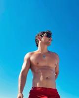 612220530: Chico busca chica en Cádiz