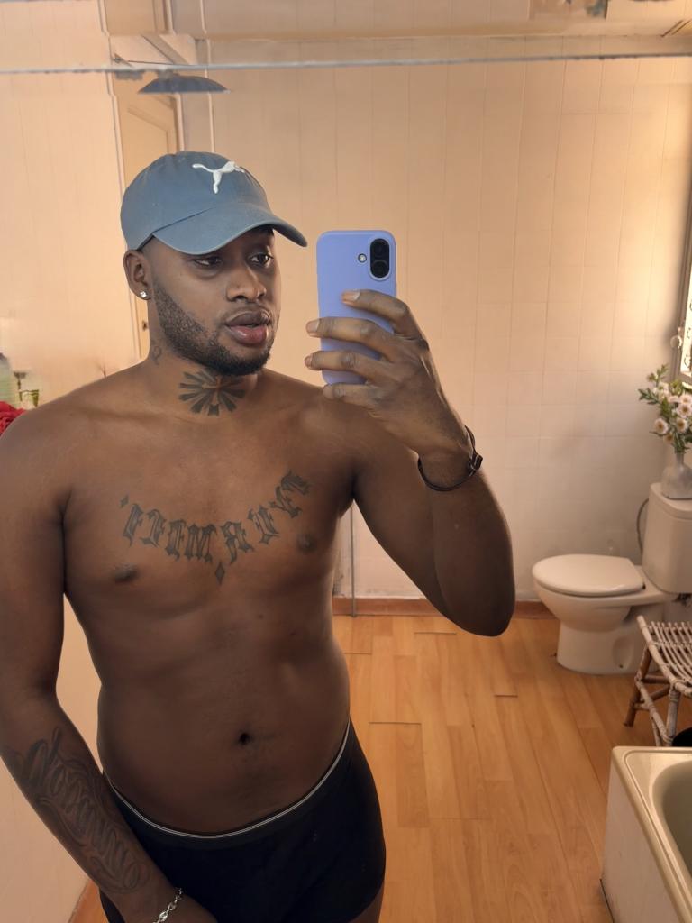 624234212: Chico busca chica en Tarragona