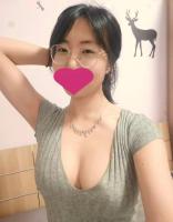 688009055: Chica busca chico en Barcelona