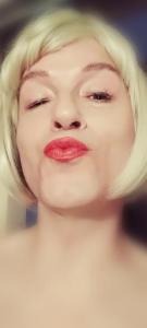 602408329: Chica busca chico en Madrid