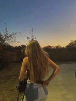 631354175: Chica busca chico en Lugo