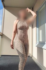 632138048: Chica busca chico en Gerona