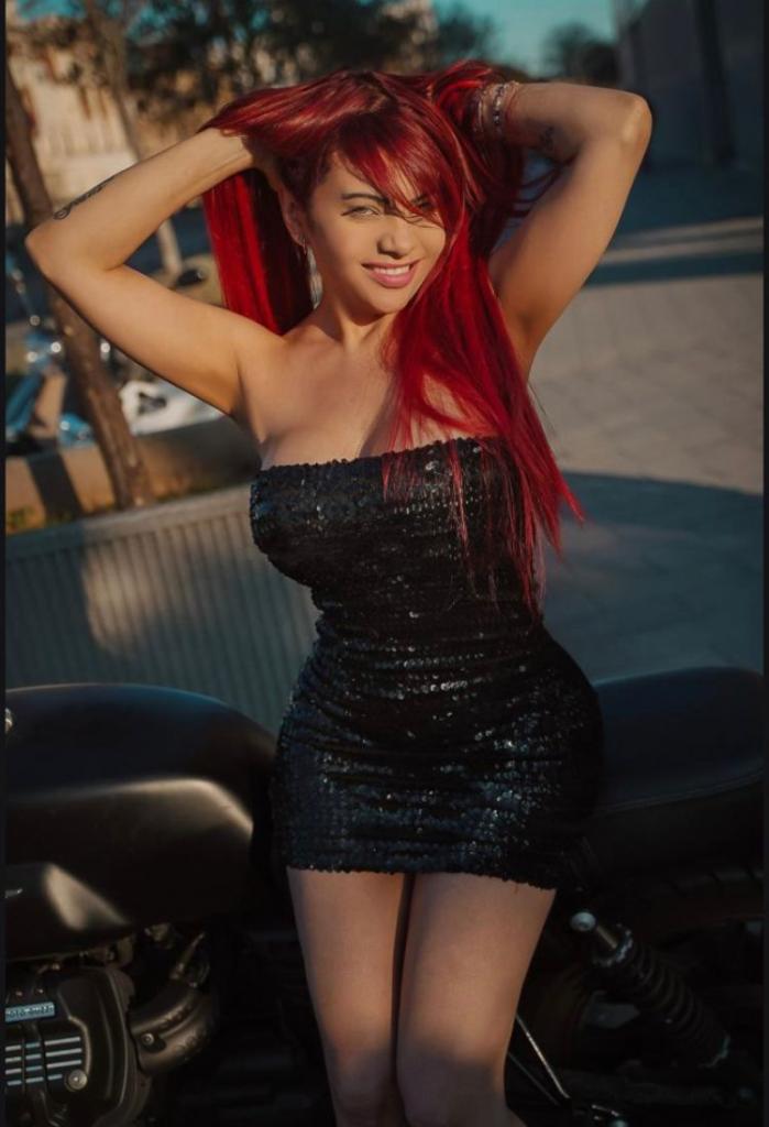 Chica busca chico en Valencia: Chica busca chico