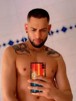 604169691: Chico busca chica en Barcelona