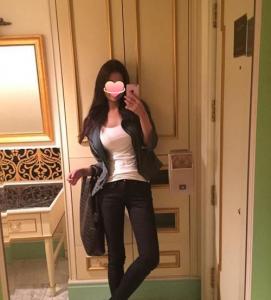 685975508: Chica busca chico en Madrid