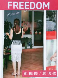 691368460: Chica busca chico en Mallorca