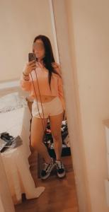 632245963: Chica busca chico en León