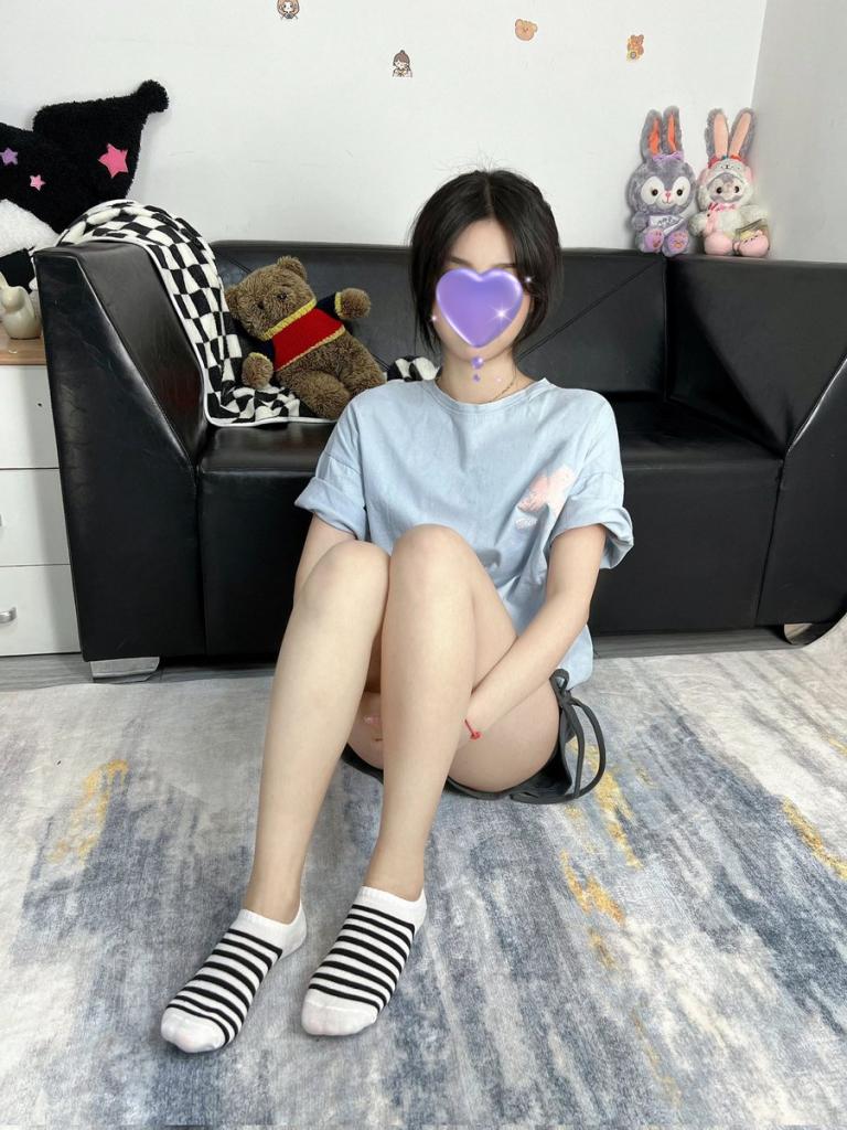 697224500: Chica busca chico en Valencia