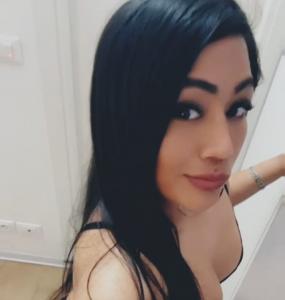 632934803: Transexual en Navarra