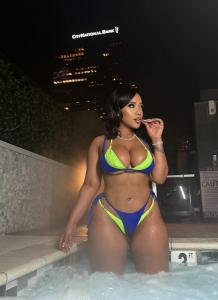 642775686: Chica busca chico en Badajoz