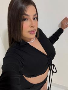 663736625: Chica busca chico en Tarragona