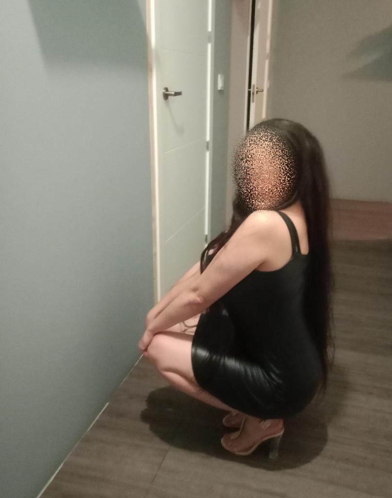 614714283: Chica busca chico en Sevilla