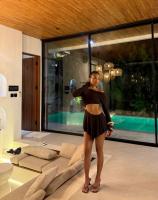 631805359: Chica busca chico en Barcelona